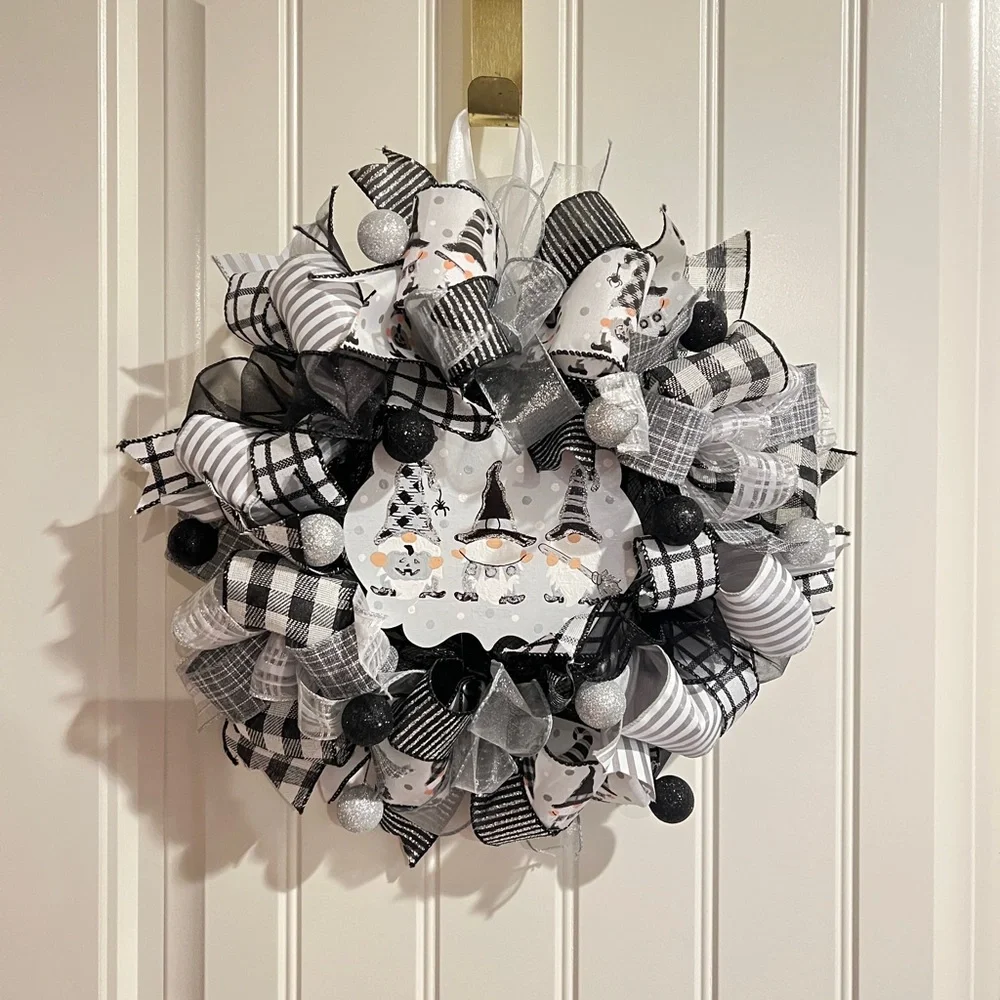 13 inch Halloween Ribbon Wreath Black White Gnome MW4